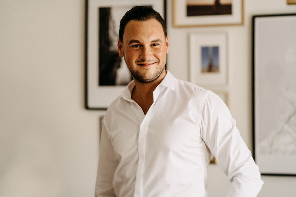 Fotograf Ślubny w Łodzi - Przygotowania u Pana Młodego