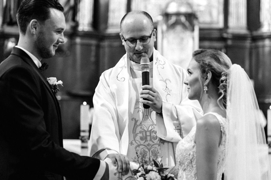 Ceremonia Ślubu w Lutomiersku | Reportaż zdjęciowy