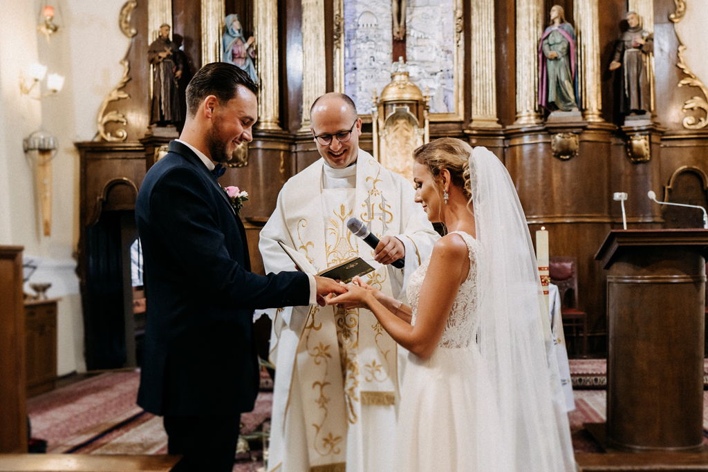 Ceremonia Ślubu w Lutomiersku | Reportaż zdjęciowy