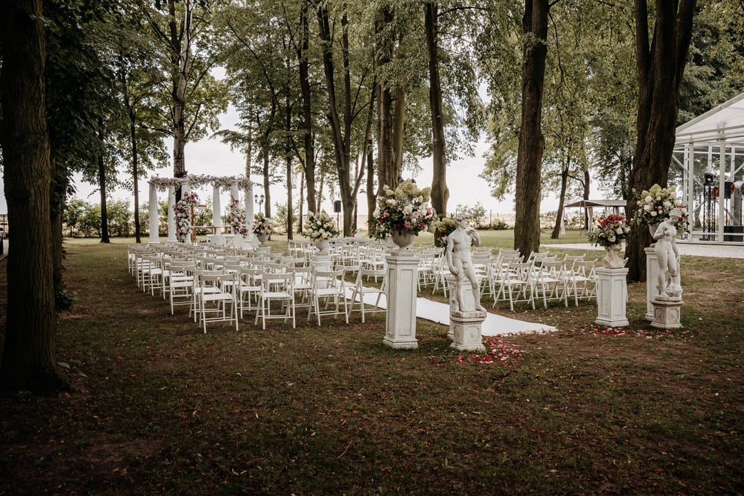 Ślub w plenerze Lipowy Dwór